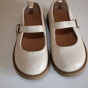 Classic White Kids Mary Jane Shoes